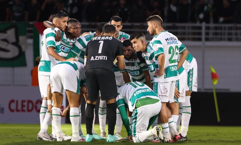 الرجاء الرياضي مهدد بعقوبات كبيرة بسبب صفقة المهدي موهوب