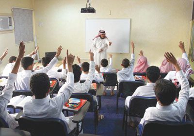 التعليم تحتفي باليوم العالمي للمعلم تحت شعار "تقدير أصوات المعلمين"