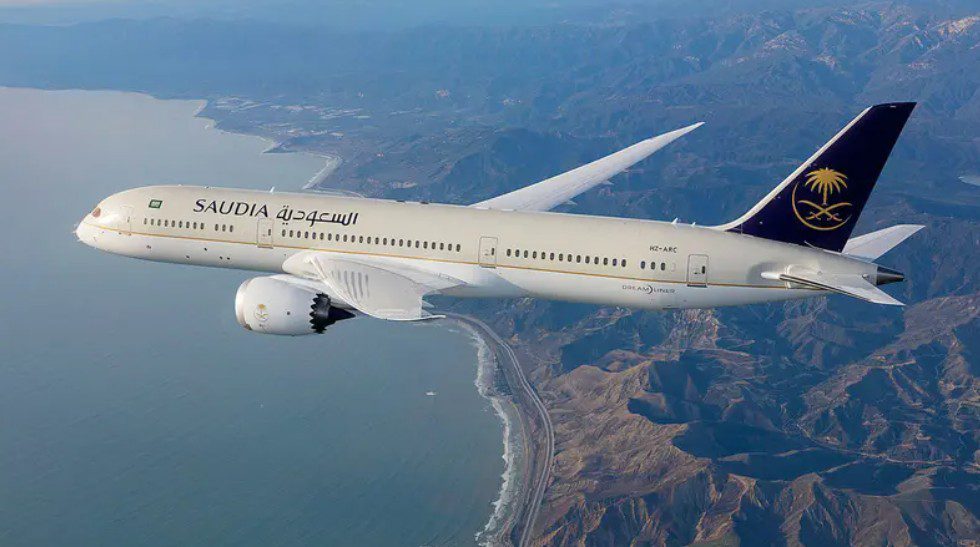 الخطوط السعودية تفوز بجائزة "أفضل طاقم مقصورة" للعام الثاني على التوالي