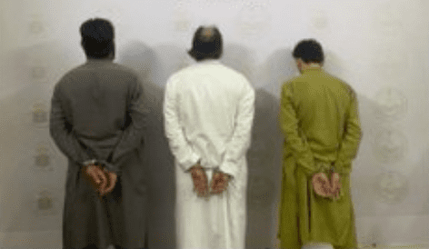 ضبط 3 أشخاص لترويج مخدر الشبو في الباحة