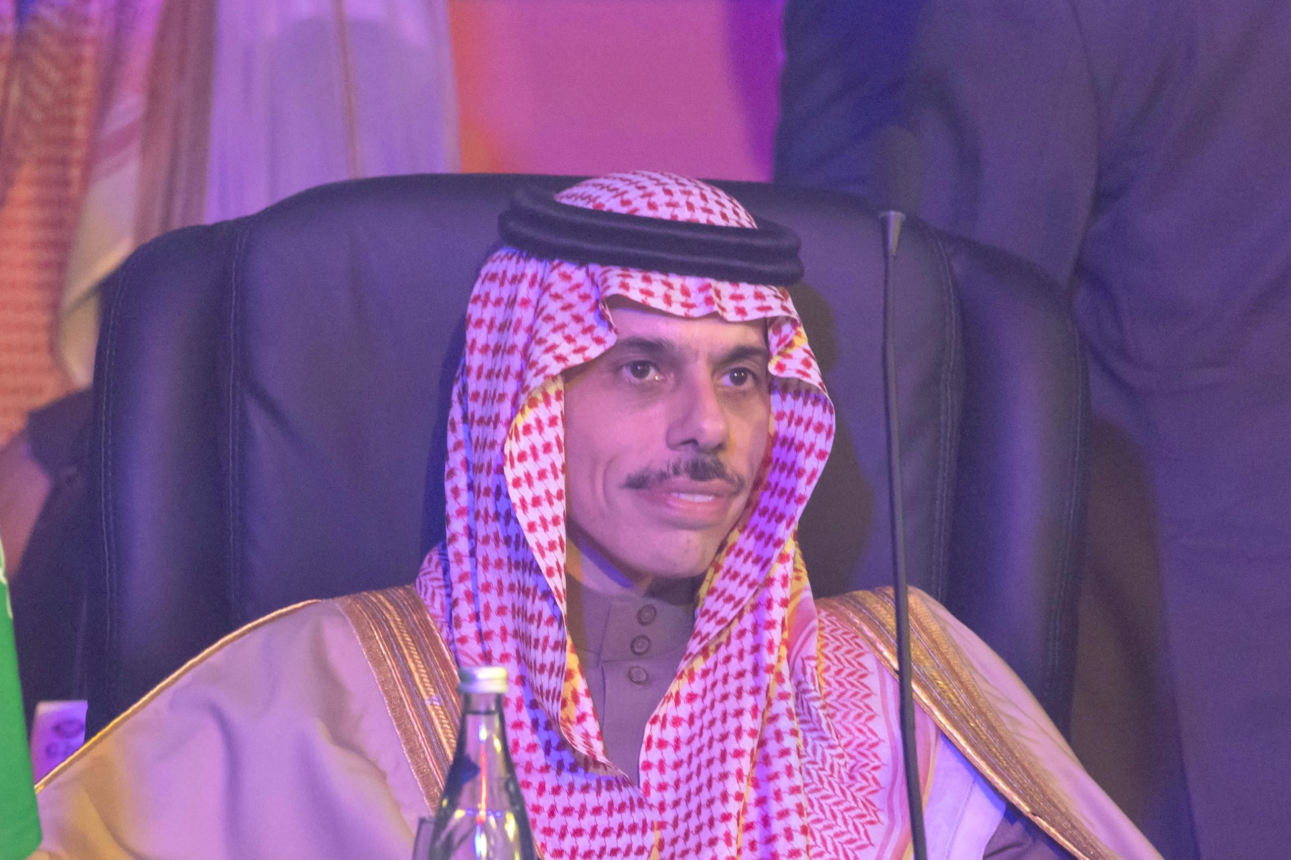 مباحثات هاتفية سعودية باكستانية حول المستجدات الإقليمية