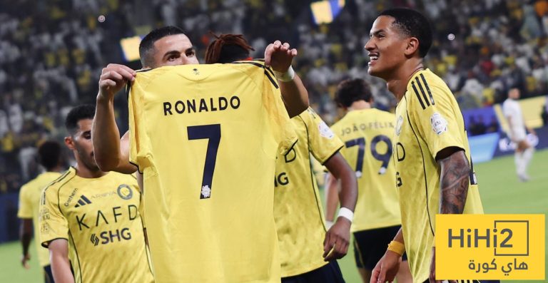 كريستيانو رونالدو يعيد فتح جراح برشلونة