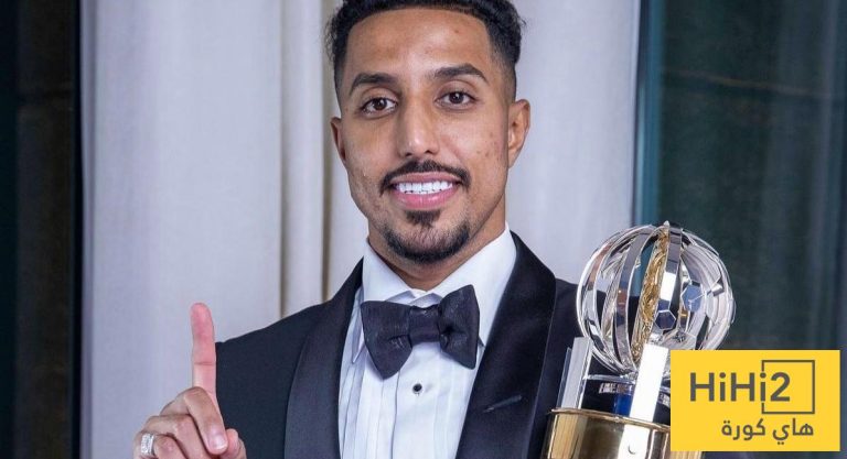 نجم النصر السابق ينتقد قائمة المرشحين لجائزة الأفضل في آسيا