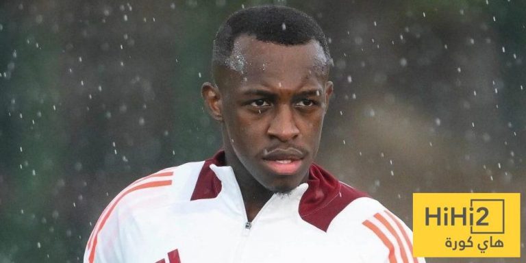 هل يعود سعود عبد الحميد إلى الهلال؟