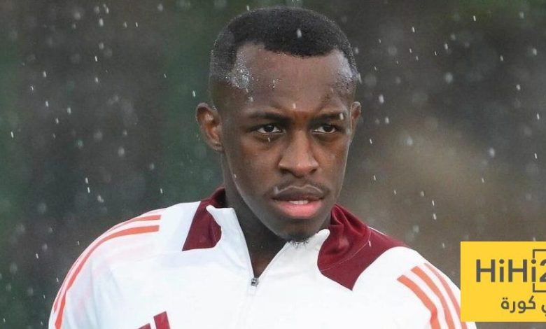 هل يعود سعود عبد الحميد إلى الهلال؟