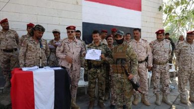 اختتام دورة مهارات قتالية في اللواء 145 مشاة بتعز