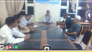 المدير العام لمديرية غيل باوزير يشيد بإنجازات نادي أهلي الغيل وجهود إدارته ويحيي ذكرى تأسيس الدمج