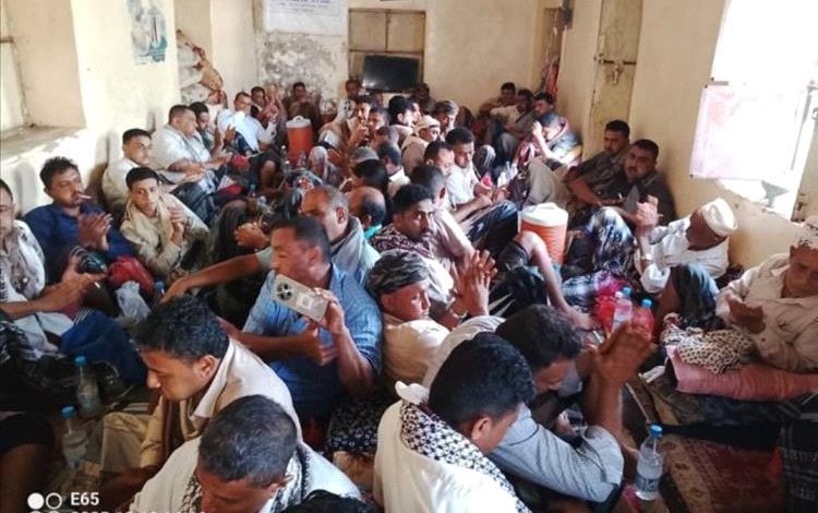 المقاومة الوطنية تحتفل بالتضحيات وتدعم التنمية في الساحل الغربي خلال فعاليات عزلة الجمعة