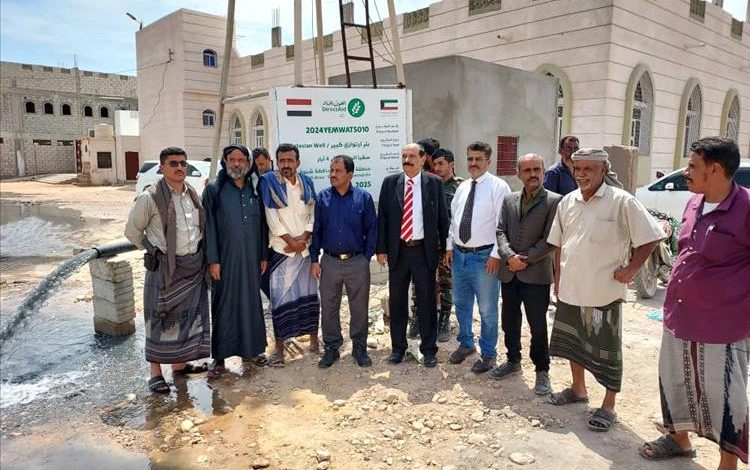 بحضور الدغاري و بن حبتور و بارويس بدء التشغيل التجريبي للبئر الارتوازية بمدينة الروضة