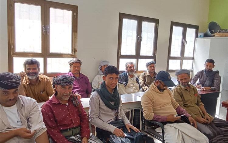 ثانوية حطاط بيافع  تعقد اجتماعًا طارئًا لمناقشة أوضاع التعليم