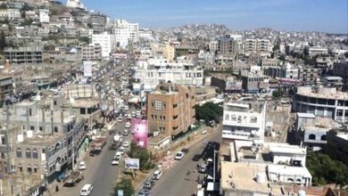 ذمار: رجل يقتل زوجته بـ20 طعنة بآلة "ديسميس" في جريمة غامضة