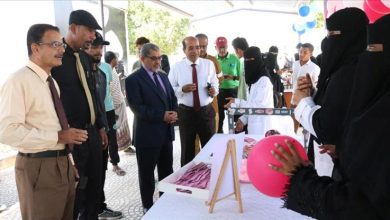 رئيس جامعة حضرموت يطّلع على مشاريع تحسين البيئة التعليمية بالجامعة