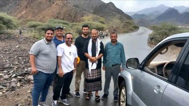 فريق هندسي ينفذ نزولًا ميدانيًا إلى منطقة ثنهة بسرار لإعداد دراسة حول أضرار السيول