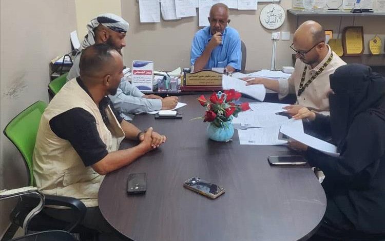 لحج.. مدير عام طور الباحة يناقش تدخلات قادمة لمركز المشاريج بالمديرية