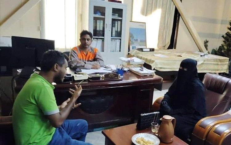 مسؤولة التدريب والتأهيل بنقابة المهندسين بحضرموت تلتقي مدير المحطة التوليدية المركزية  الريان