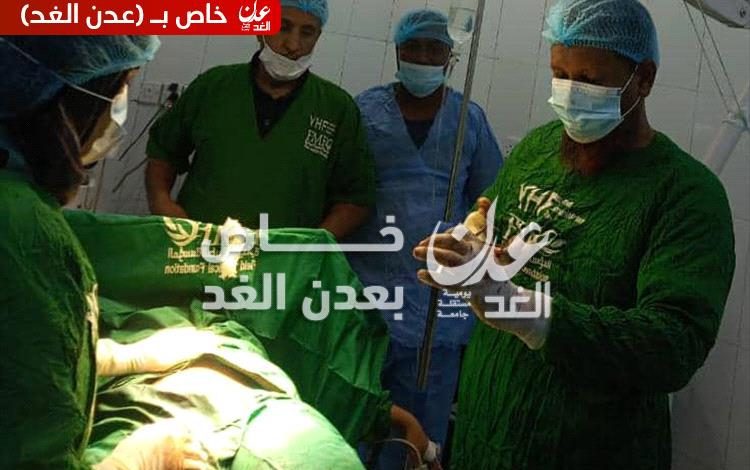نجاح العملية القيصرية الثانية والعشرين في مستشفى أحور ..