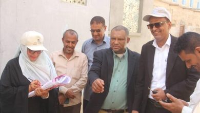 وكيل مساعد وزارة الصحة لشؤون التثقيف تشيد بنجاح الحملة ضد شلل الاطفال الجولة الثانية بمديرية بروم ميفع