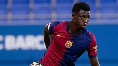 أول تعليق من موهوب برشلونة بعد تجديد عقده