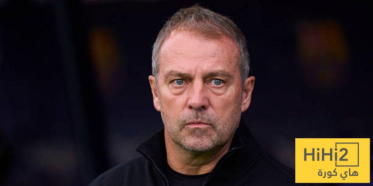 فليك يدرس استدعاء موهبة لاماسيا لتعويض غياب بيدري