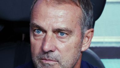 فليك يكشف قائمة برشلونة لمواجهة جيرونا