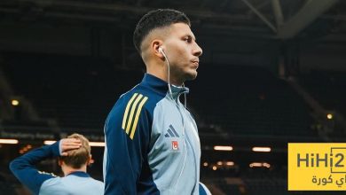 هل يشارك روني بردغجي أساسيًا مع المنتخب السويدي؟