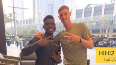 أين يقضي بالمر عطلته ؟