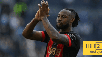 تشيلسي ينافس الكبار على صفقة سيمينيو