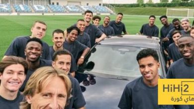 فيديو .. لاعبو ريال مدريد يستلمون سياراتهم الخاصة لهذا الموسم
