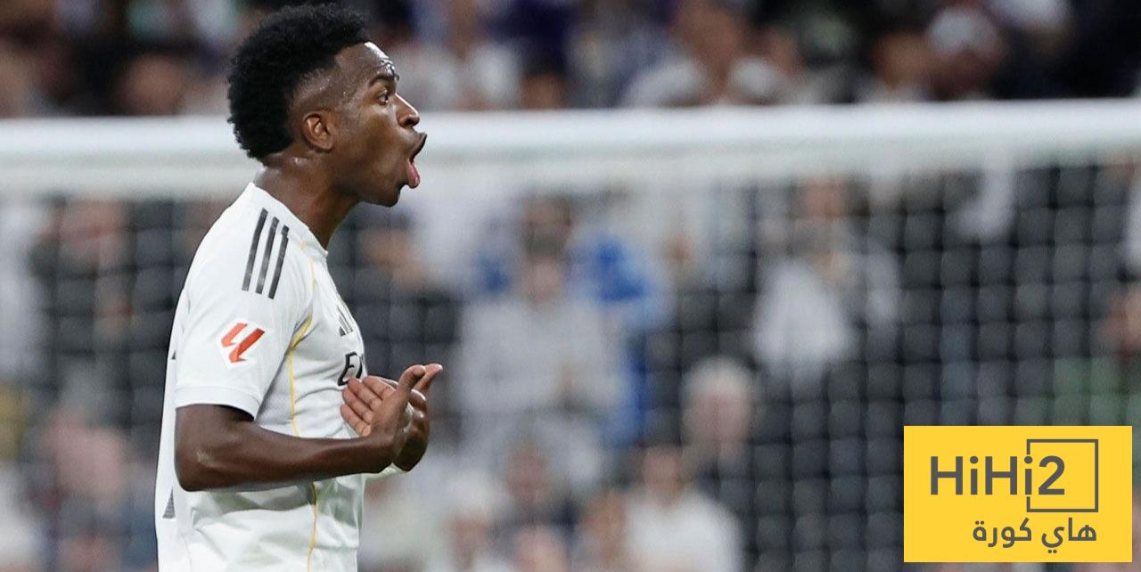 فينيسيوس وعلاقة متوترة مع ألونسو