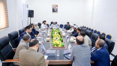 اجتماع في عدن يناقش سير العمل في قطاعات وزارة الأوقاف والارشاد