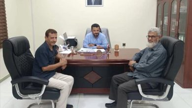 خطوة نحو تطوير التعليم الصحي.. لقاء يجمع كلية الصيدلة عدن والمركز الوطني للمختبرات