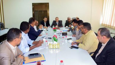 رئيس جامعة عدن يلتقي عمداء الكليات الموقعة على اتفاقيات الاعتماد الأكاديمي لمتابعة تنفيذ معايير الجودة