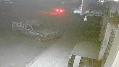 رجلا أعمال في عدن يبلّغان عن اقتحام مسلح لمنزلهما ويطالبان المحافظ  بتحقيق عاجل