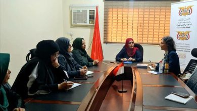 عدن: رئيسة اللجنة الوطنية للمرأة تلتقي سفيرة فرنسا لتعزيز التعاون المشترك ودعم قضايا المرأة اليمنية