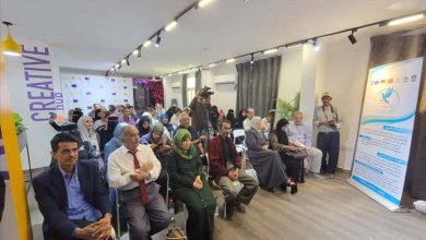 عدن.. شبكة بناء السلام تدشن مشروع «جسور الفن للسلام" تحت مظلة مركز دراسات المرأة