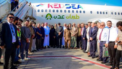 قيادة وزارة النقل وهيئة الطيران المدني تدشن اولى رحلات شركة طيران عدن