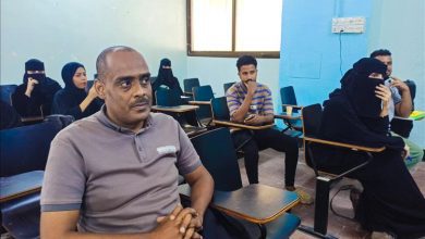 كلية الآداب بجامعة عدن تدشن مناقشات مشاريع تخرج طلاب قسم الخدمة الاجتماعية