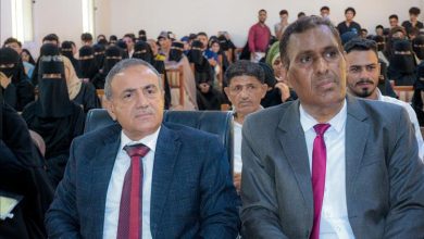 كلية اللغات بجامعة عدن تحتفي بطلابها المستجدين في برنامجي البكالوريوس والدراسات العليا