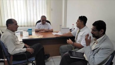 مدير مركز الدراسات بجامعة عدن يبحث مع الغرفة التجارية مجالات التعاون المشترك