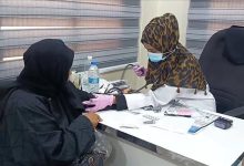 مركز عيادات معاك الدولية يواصل خدماته المجانية في المخيم الطبي لإمراض الضغط والسكر بخورمكسر