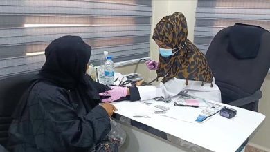 مركز عيادات معاك الدولية يواصل خدماته المجانية في المخيم الطبي لإمراض الضغط والسكر بخورمكسر