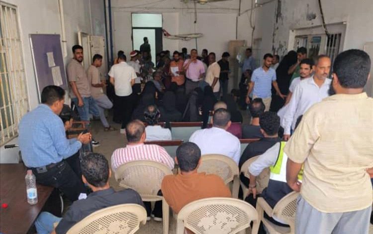 نقابة عمال الإدارة العامة لشركة الخطوط الجوية اليمنية / عدن تنتخب قيادة جديدة للنقابة برئاسة عبدالله الشعوي