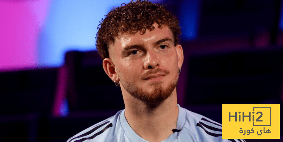 إليوت يعاني في إعارته مع أستون فيلا