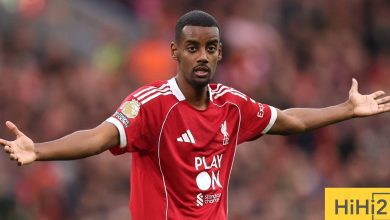 سلوت يعلن إصابة إيزاك امام فرانكفورت