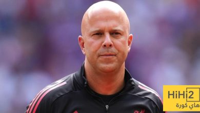 ليفربول يدرس خيار التعاقد مع مدافع جديد في يناير