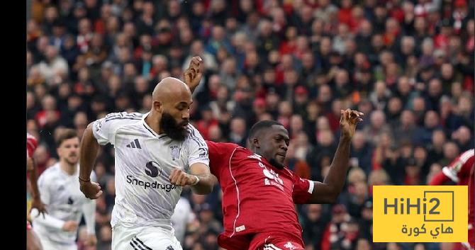 مانشستر يونايتد يحسم الشوط الأول بهدف في شباك ليفربول