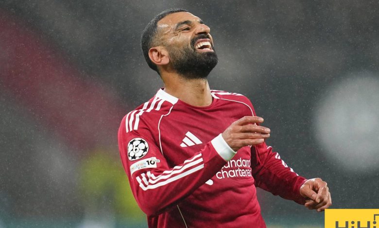 هل سلوت إبعاد محمد صلاح عن تشكيلة ليفربول؟