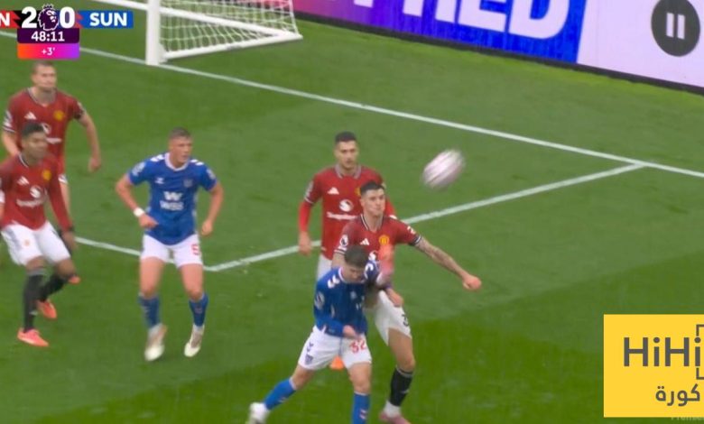 الـVAR يحسم الجدل في لقطة سيسكو أمام سندرلاند