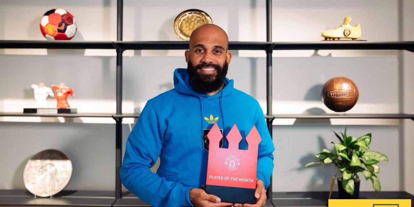 مبيومو لاعب الشهر في مانشستر يونايتد