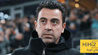 هل يخلف تشافي أموريم في اليونايتد؟